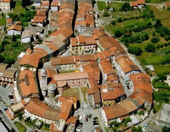 La Soffitta Sul Borgo Daire Brugnato Dış mekan fotoğraf
